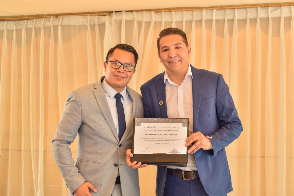 Lic. Diego Rivero Martínez: Profesional Destacado UNIFRANZ Cochabamba